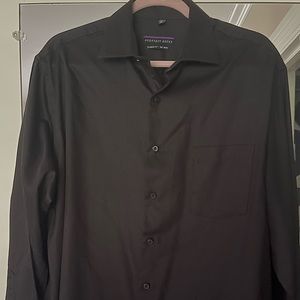 Men’s Geoffrey Beene Black dress shirt-so smooth!
